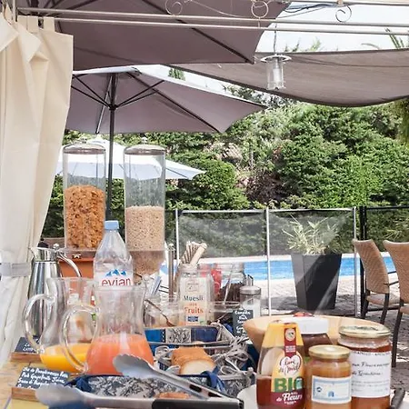 Cayrons & St Paul De Hotell Vence